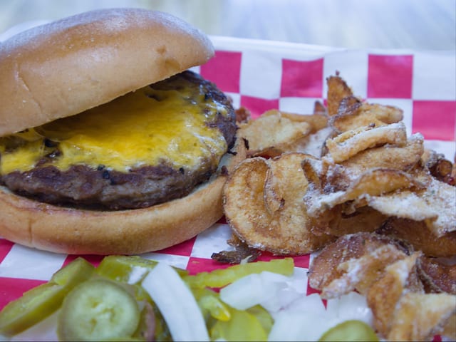 Cheeseburger - Hamburguesa.